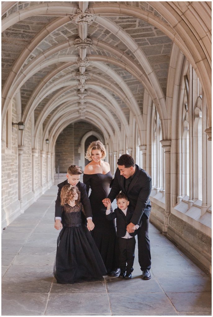 Family photography session at Princeton University by Jocelyn Cruz Photography