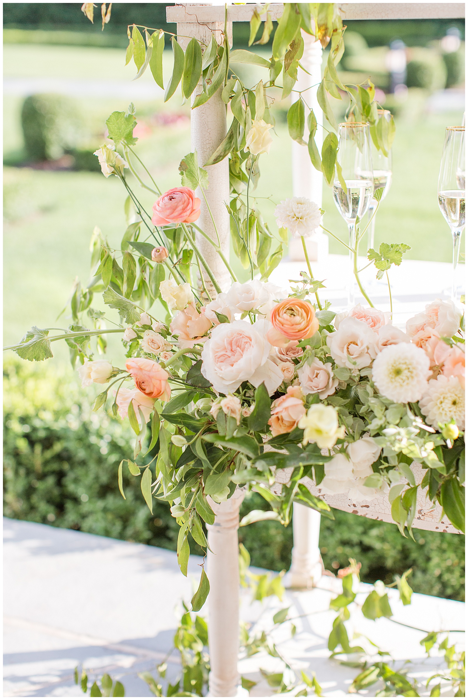 Flower centerpieces at Park Chateau wedding 