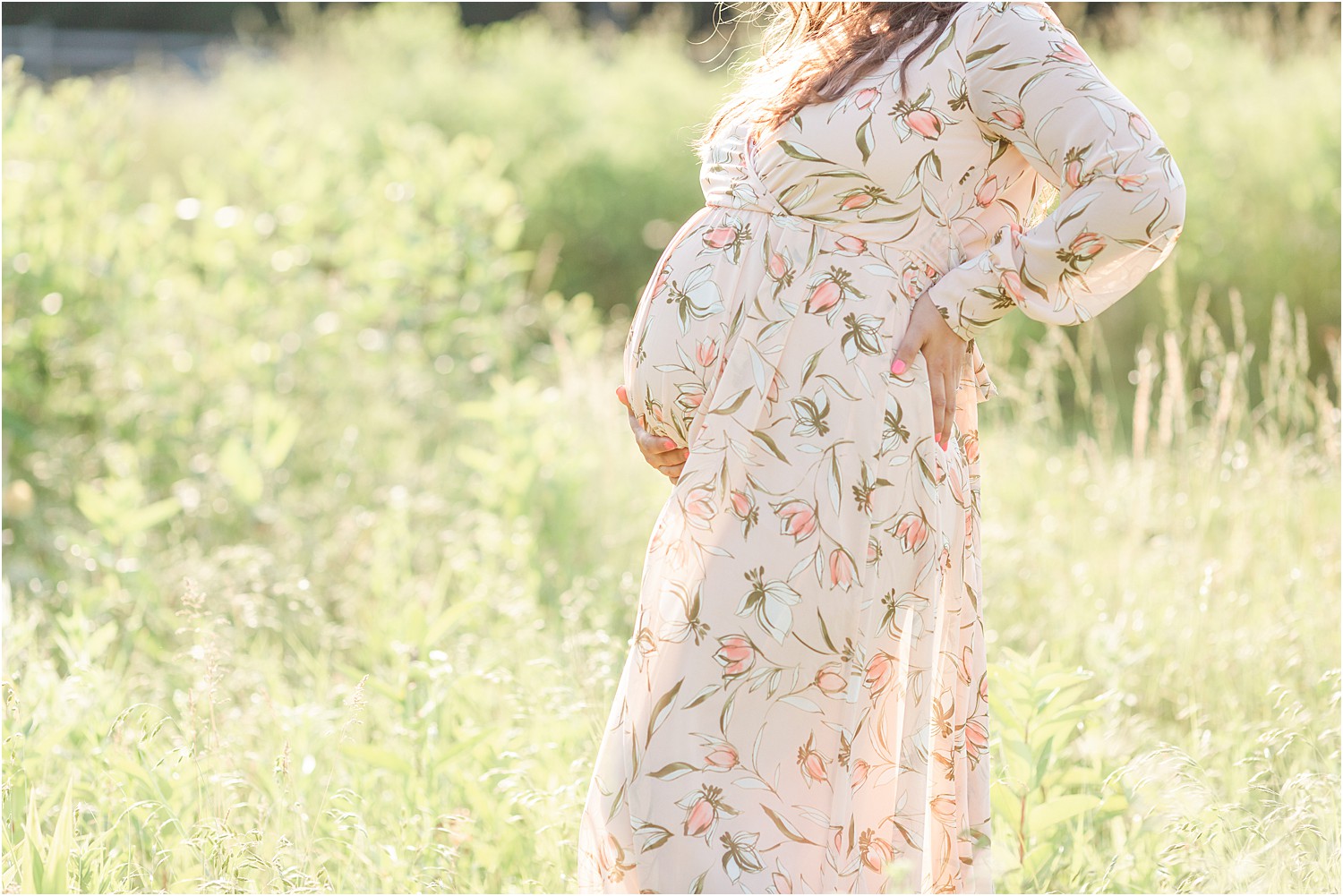 pregnant woman's belly during Bartram’s Garden Maternity session