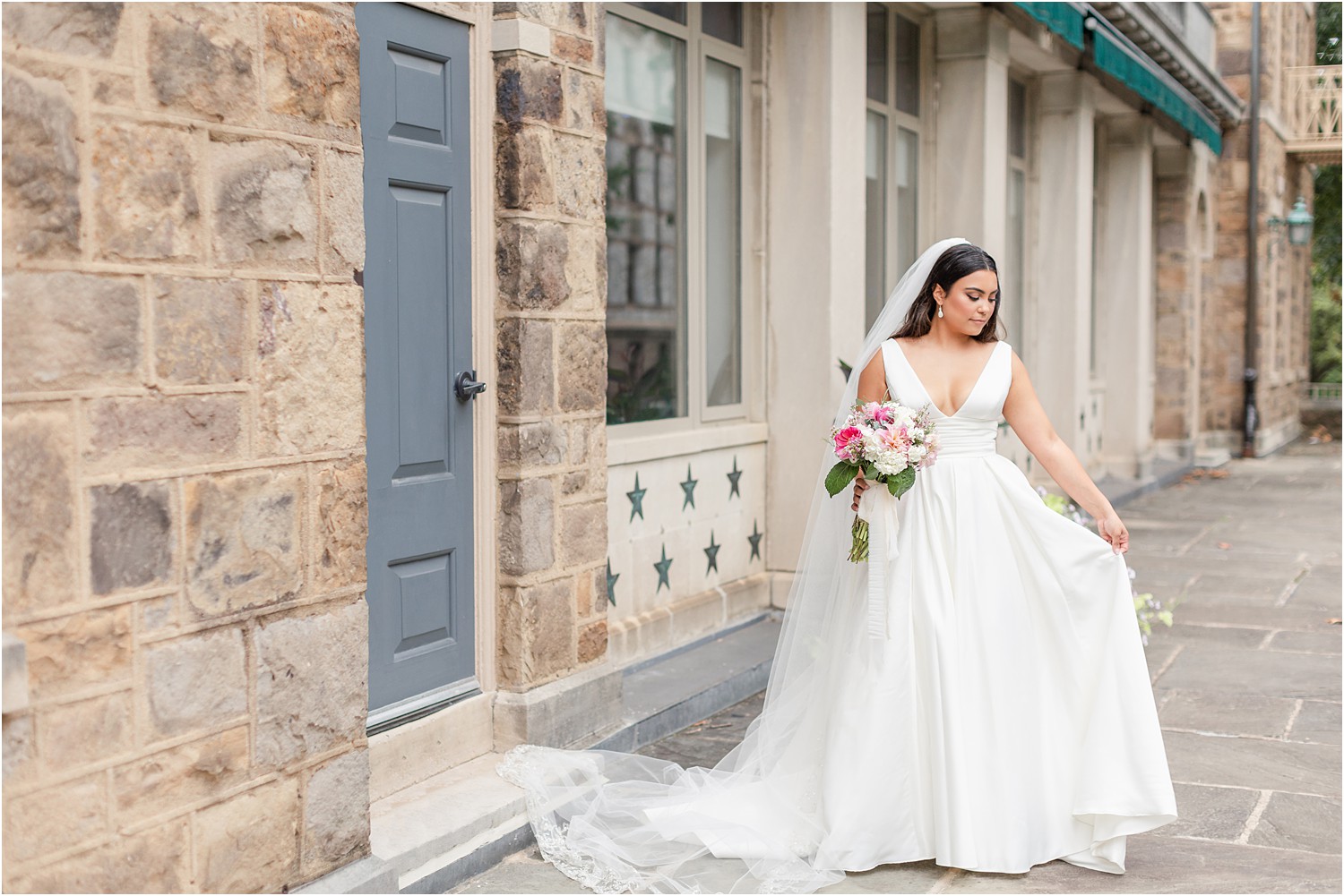 Bride details-wedding gown
