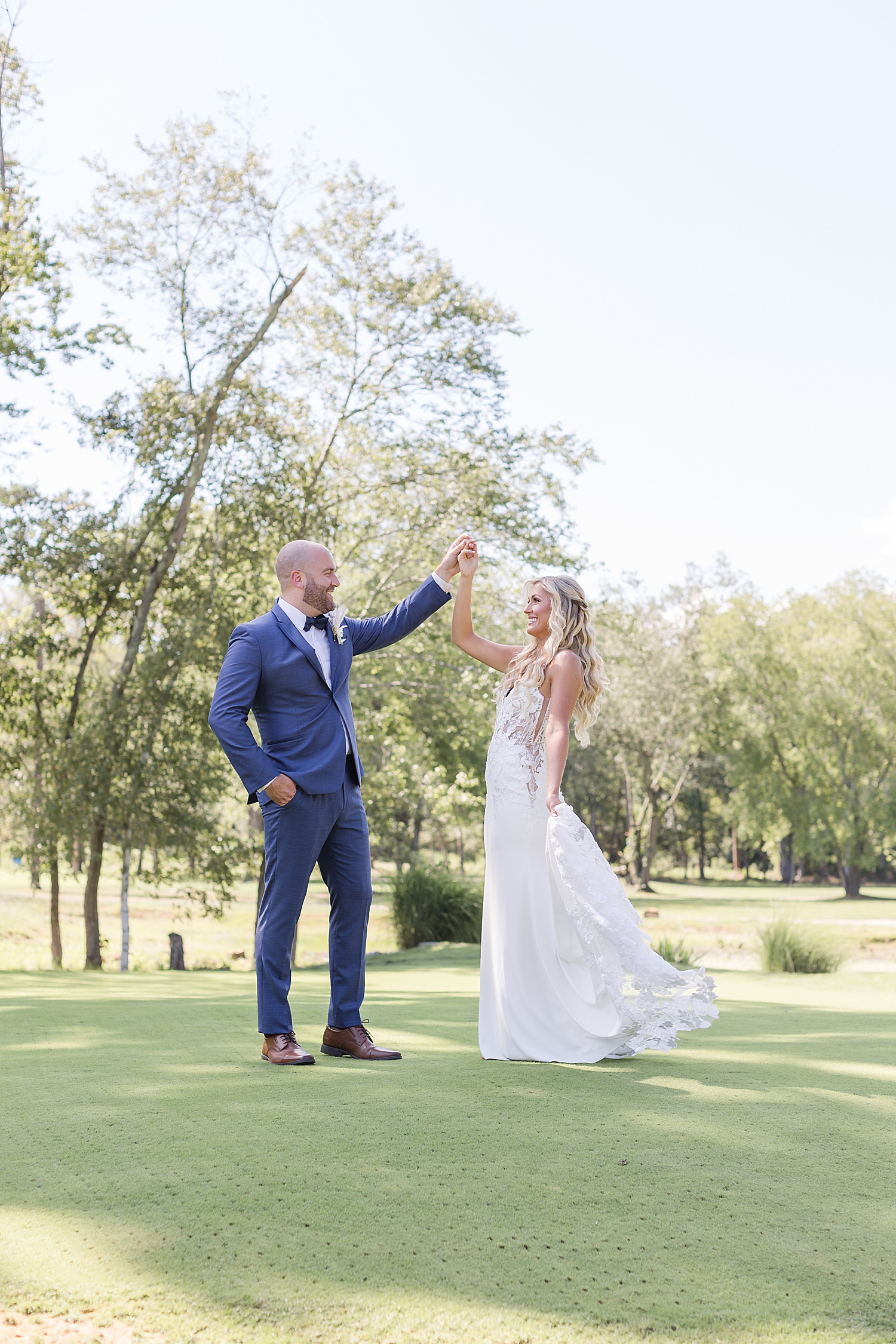 Eastlyn Golf Course wedding photos