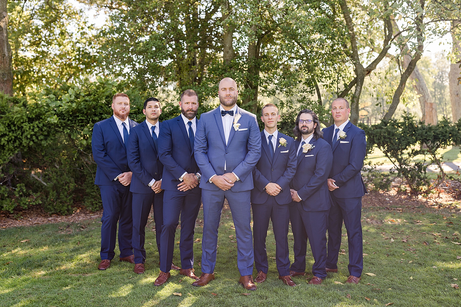 groom and groomsmen