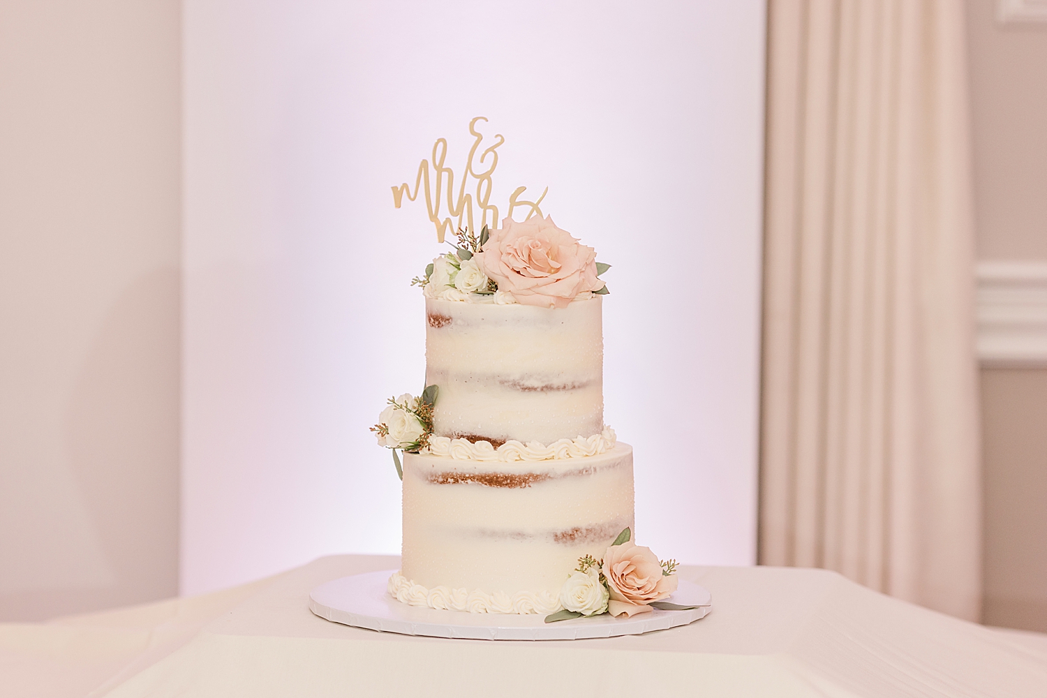 wedding cake from Boho Inspired Summer Wedding 