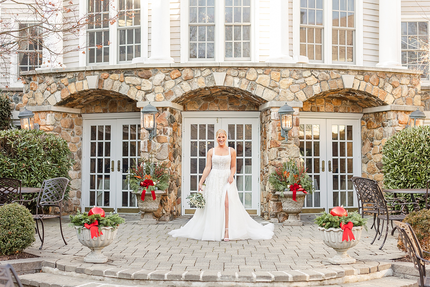 Festive Holiday Wedding photos of Bride in New Jersey