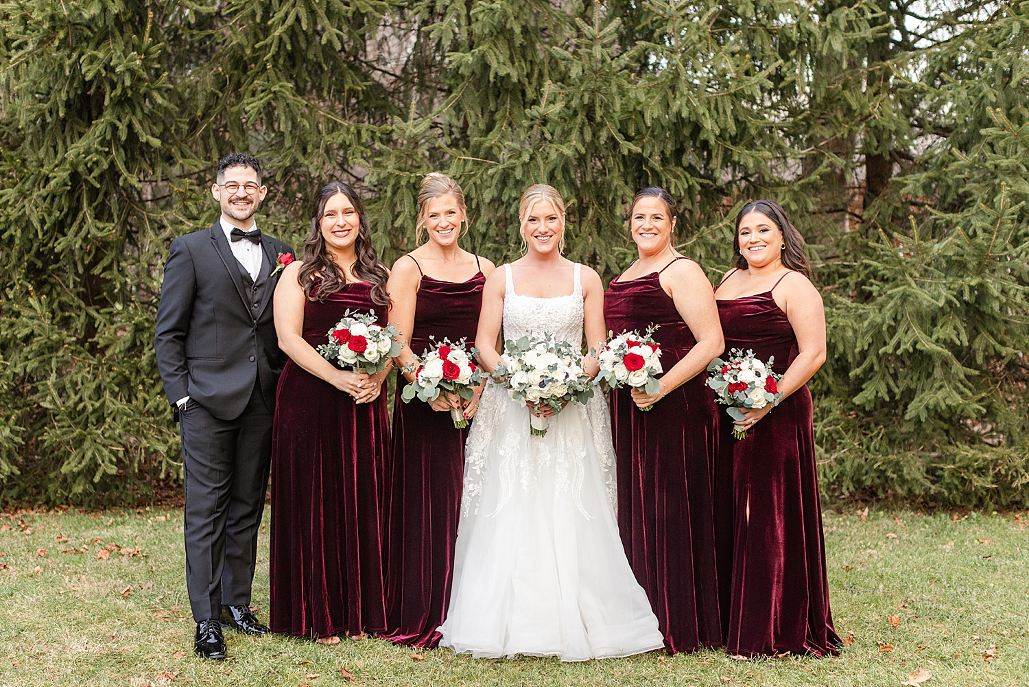 bride with bridal party 