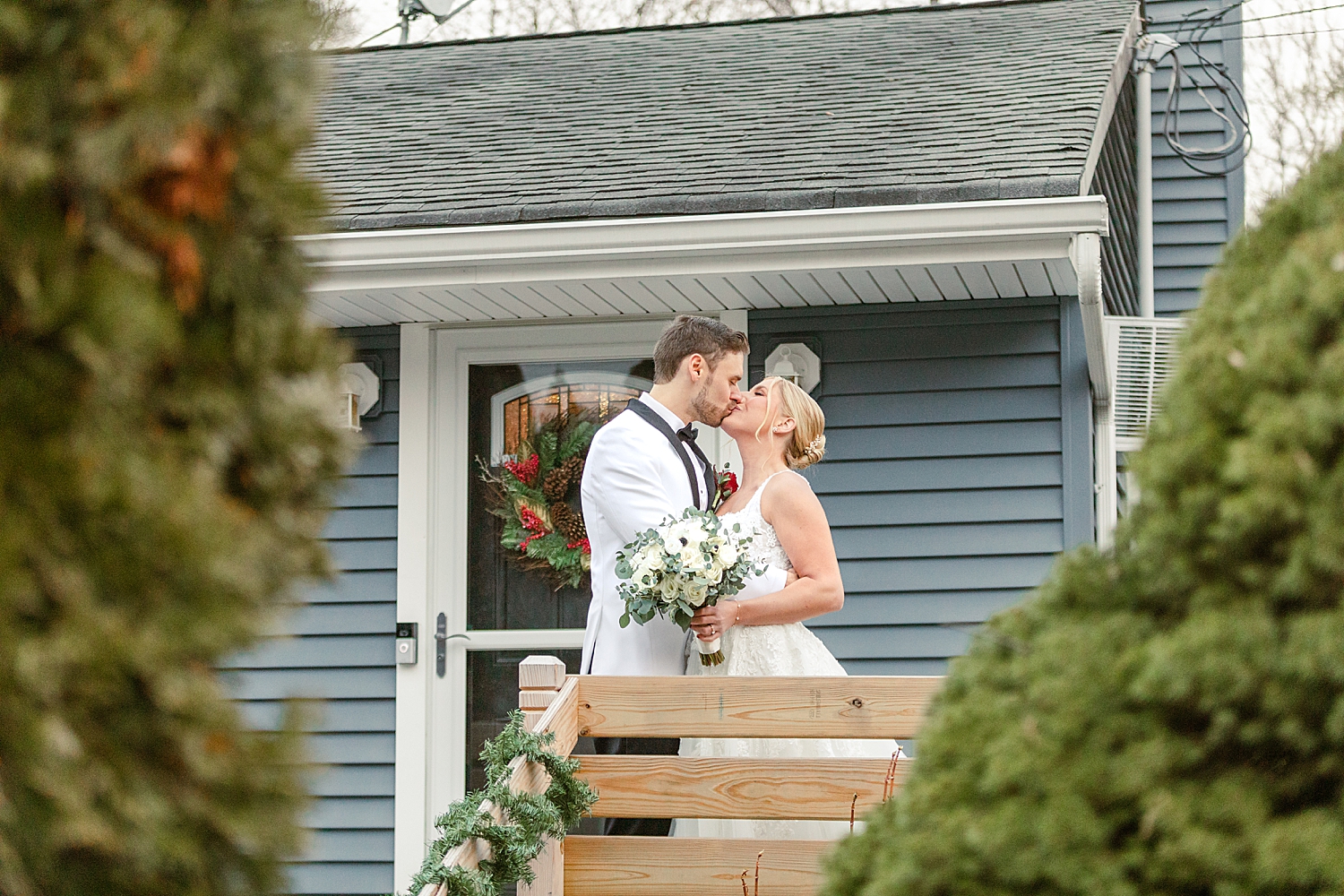 Holiday Wedding photos in New Jersey