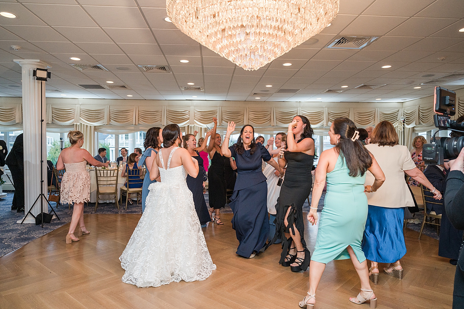 wedding guests on the dance floor